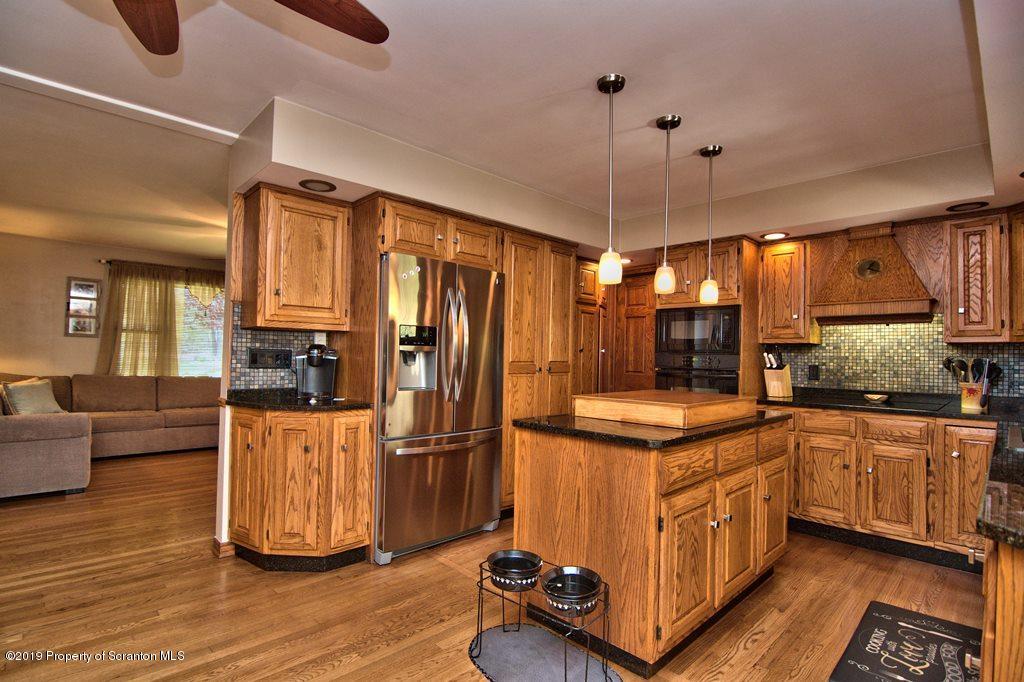 721 Willard Road Lake Ariel, PA 18436 - Photo 17 of 77 Gallery Image 17