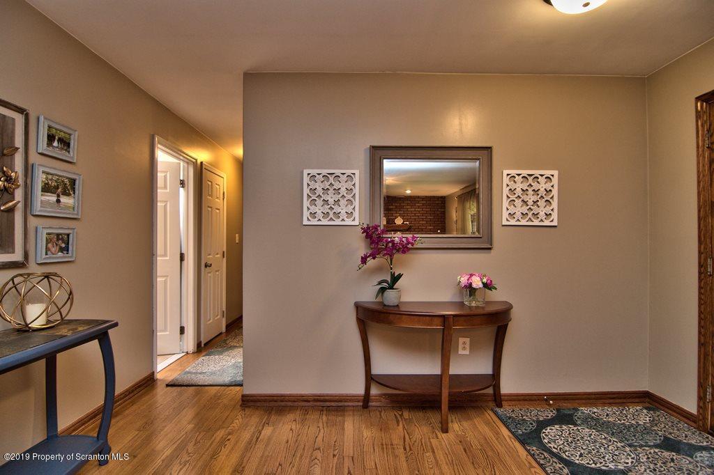 721 Willard Road Lake Ariel, PA 18436 - Photo 6 of 77 Gallery Image 6
