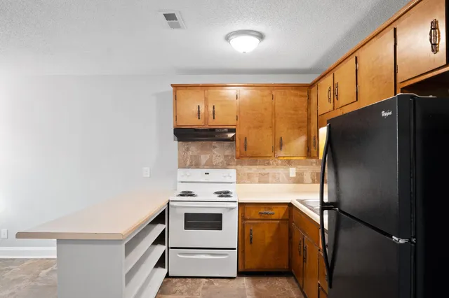 $750 | 331 Randell Drive, Unit G, Clarksville, TN 37042