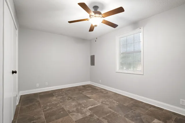 $750 | 331 Randell Drive, Unit G, Clarksville, TN 37042