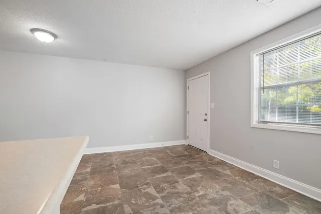 $750 | 331 Randell Drive, Unit G, Clarksville, TN 37042