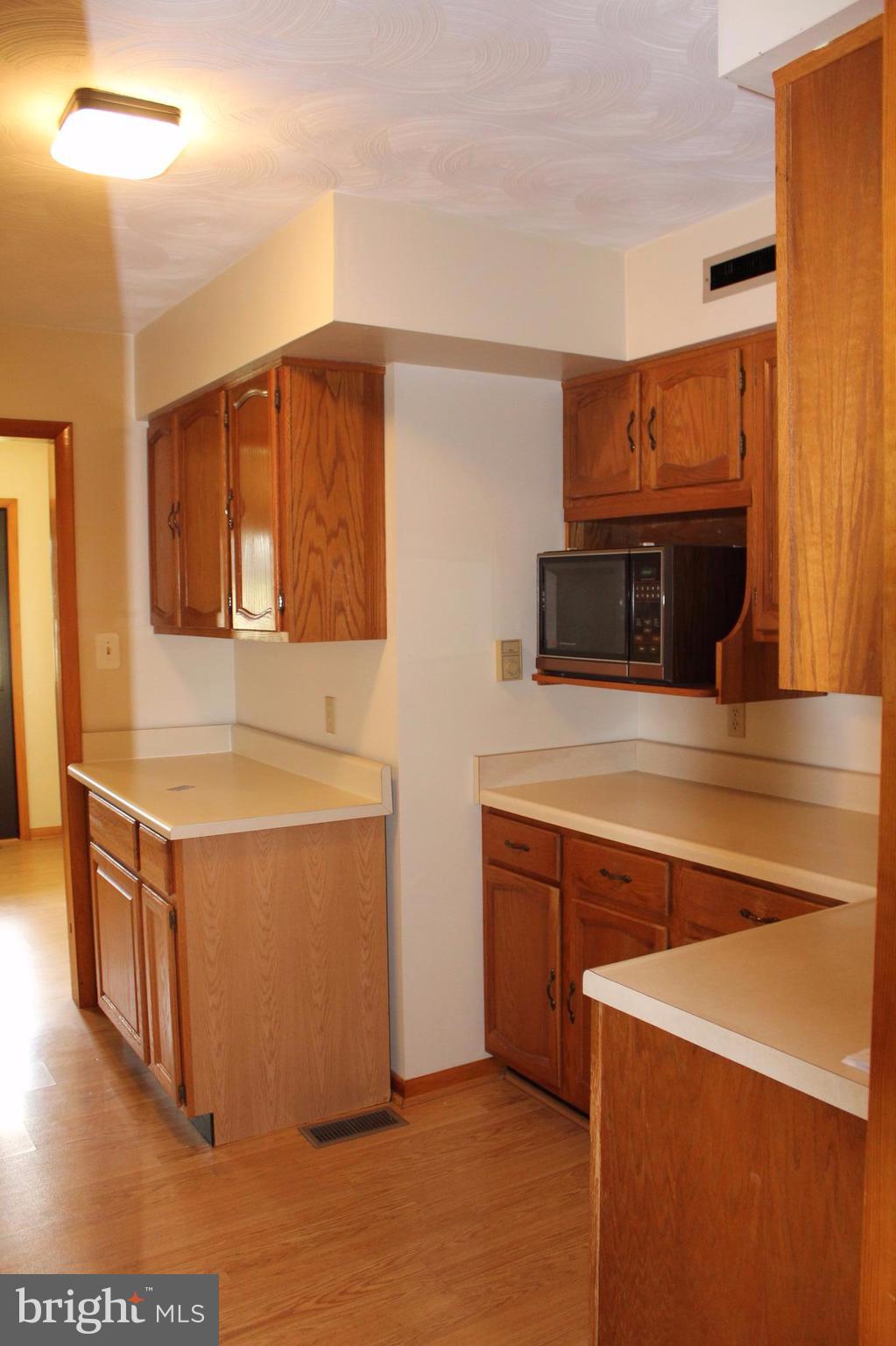 293 Steptoe Street Summit Point, WV 25446 - Photo 8 of 30 Kitchen