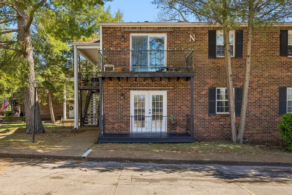 $319,500 | 601 Boyd Mill Avenue, Unit N7, Franklin, TN 37064