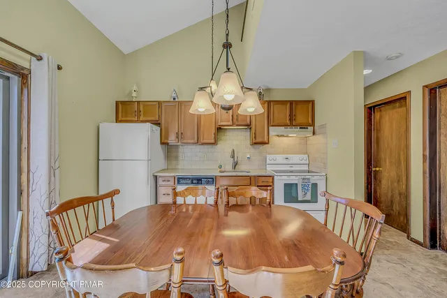 a view of an empty room with window