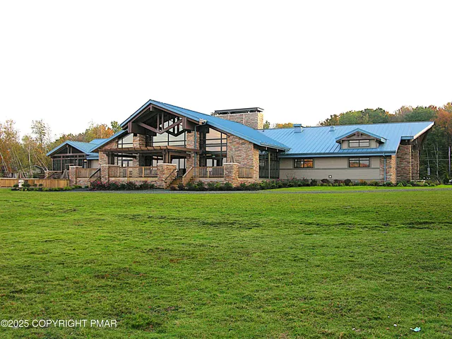 $499,900 | 270 Trout Creek Drive, Pocono Lake, PA 18347