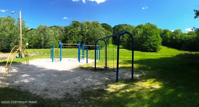 $499,900 | 270 Trout Creek Drive, Pocono Lake, PA 18347