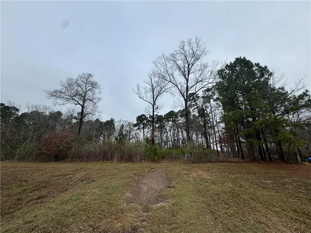 $24,000 | 10214 Hwy 8 Highway, Harrisonburg, LA 71340