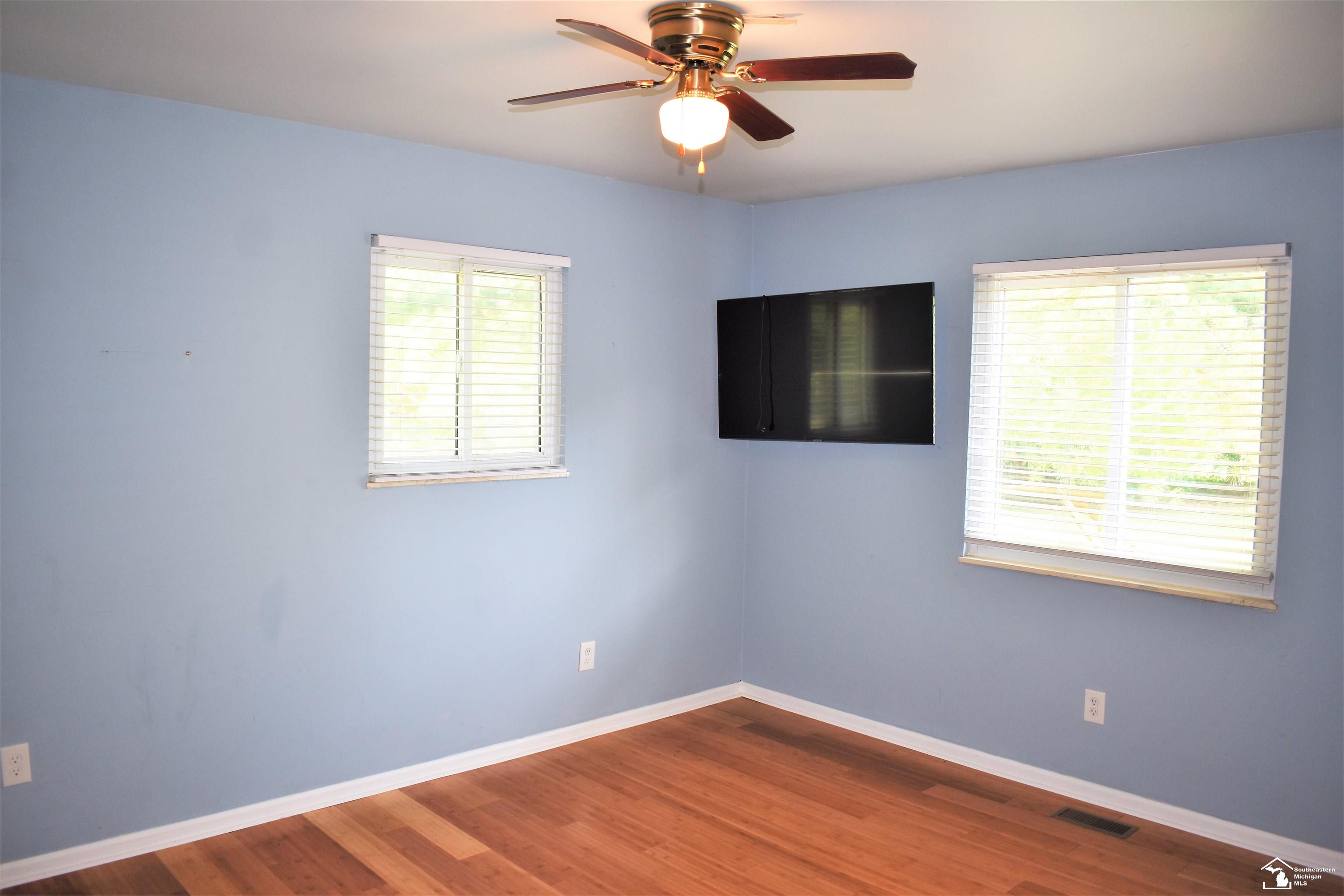 11365 Horton Road Goodrich, MI 48438 - Photo 13 of 37 50115014-12.JPG