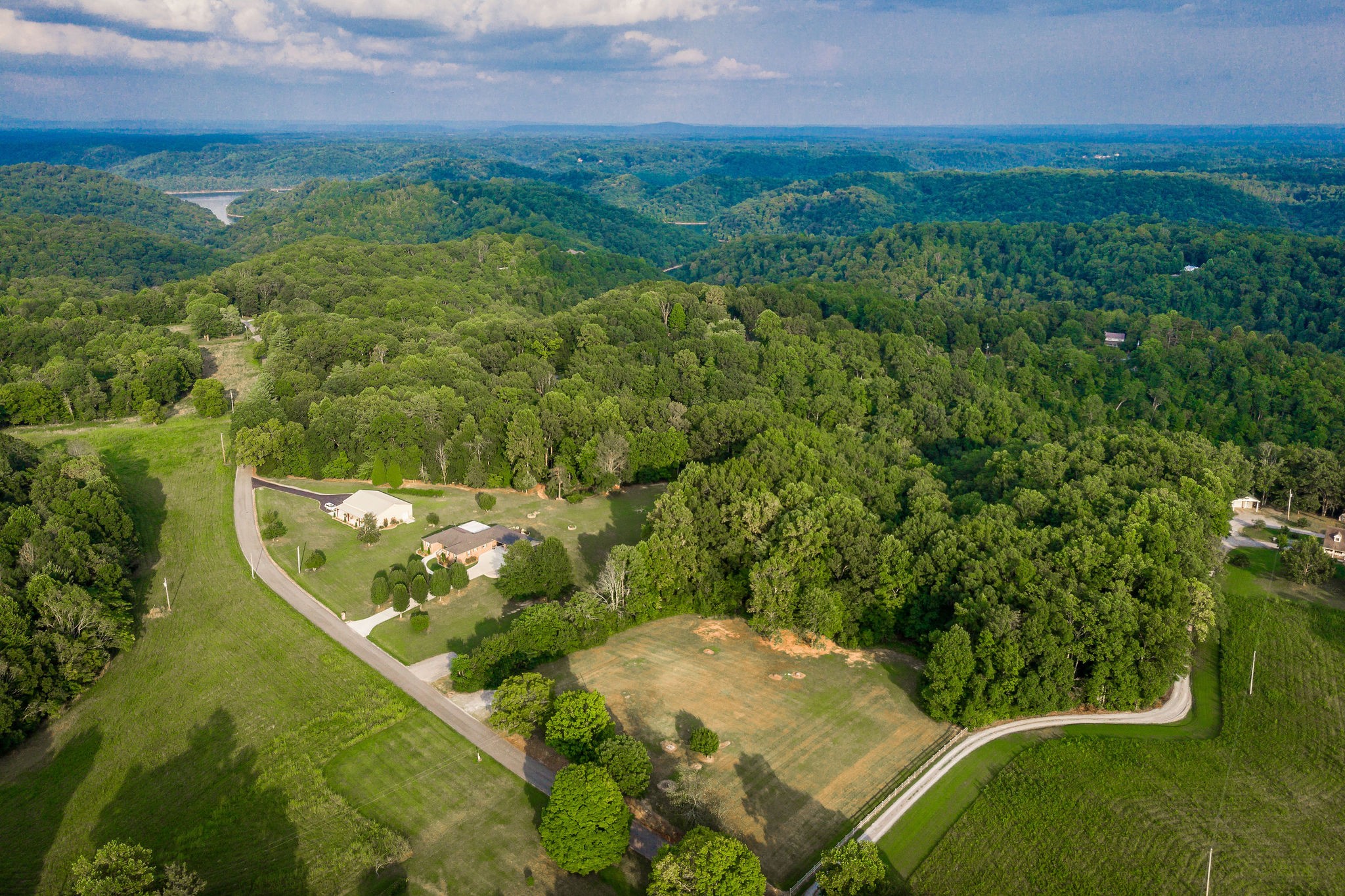 572 Ponder Road Smithville, TN 37166 - Photo 4 of 16 Gallery Image 4