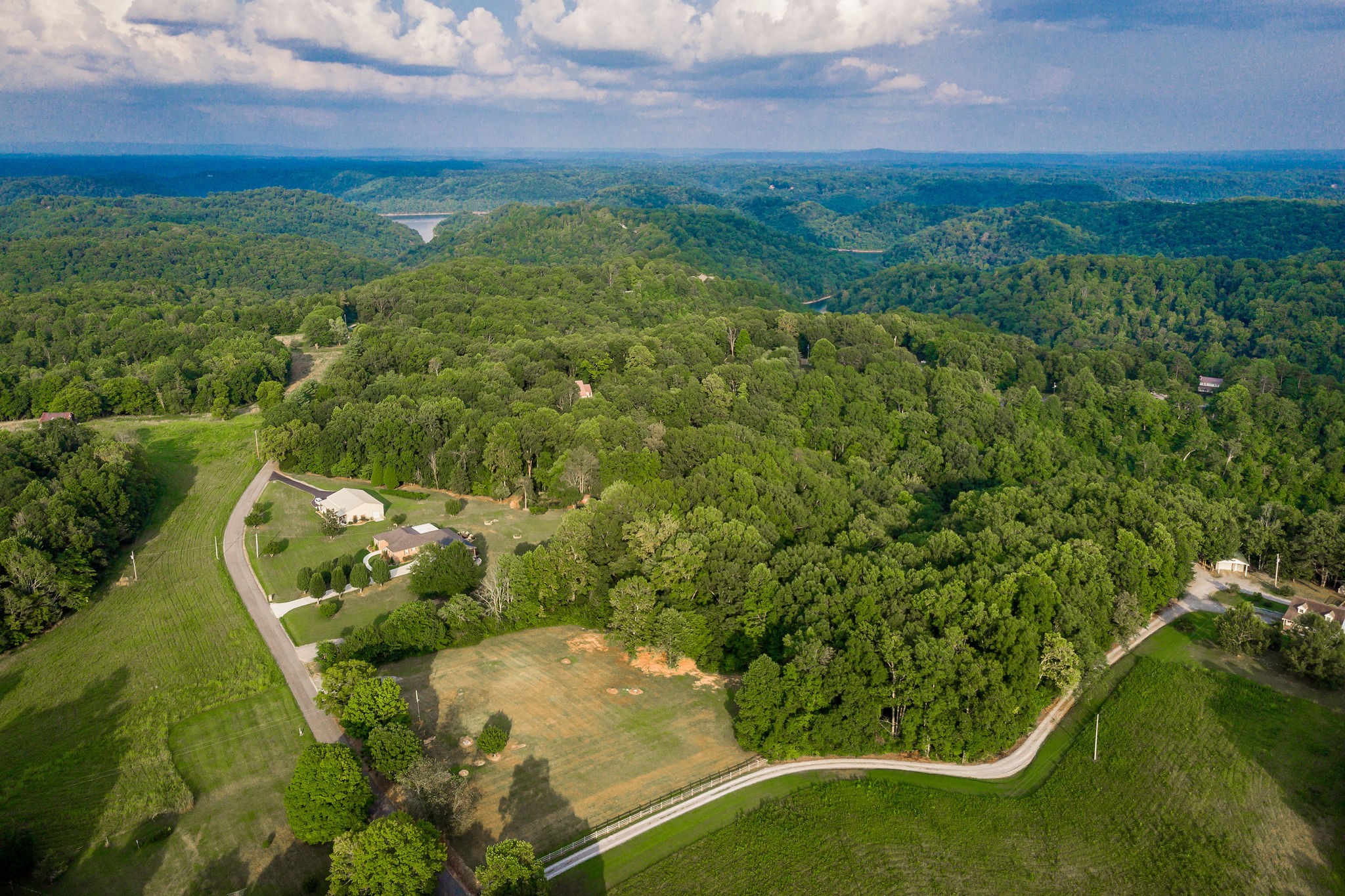 572 Ponder Road Smithville, TN 37166 - Photo 5 of 16 Gallery Image 5
