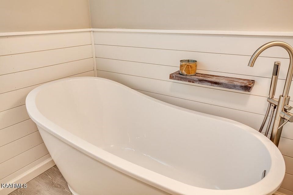 683 Toestring Cove Rd Spring Spring City, TN 37381 - Photo 19 of 46 Gallery Image 19