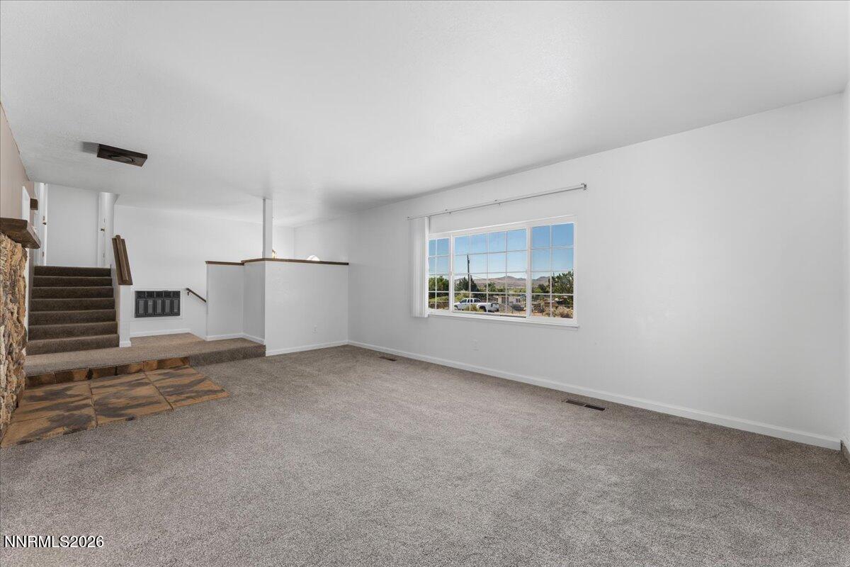 11725 Oregon Boulevard Reno, NV 89506 - Photo 7 of 34 17-DS205099
