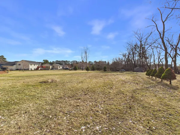 $385,000 | 24605 140th Street Northwest, Zimmerman, MN 55398