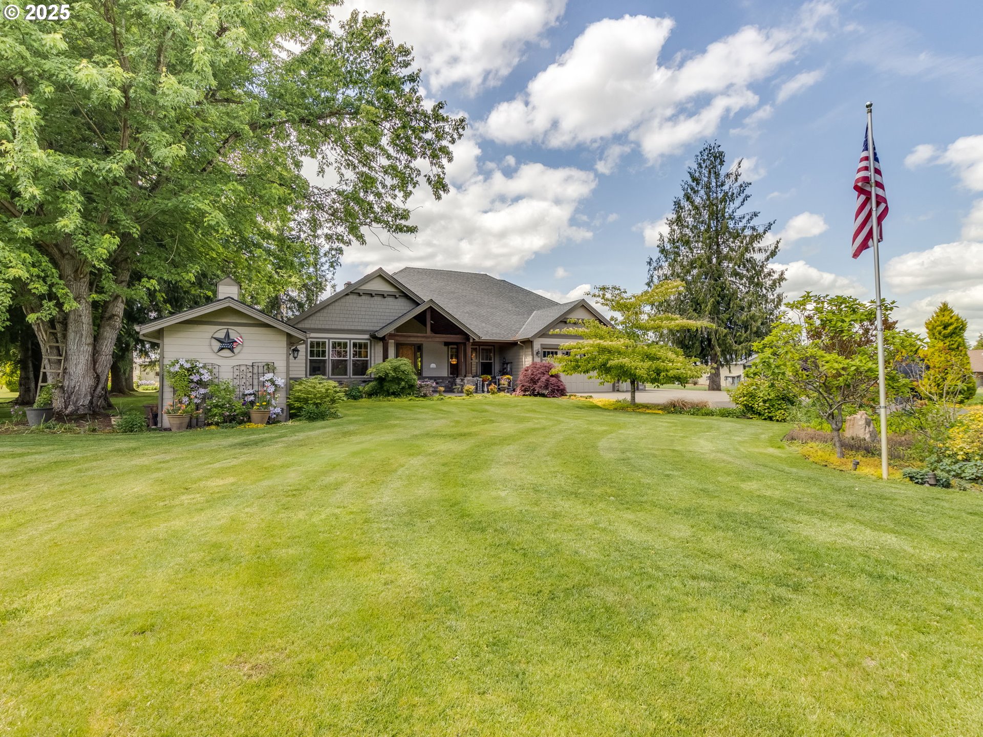 20321 Olmstead Road Northeast Aurora, OR 97002 - Photo 1 of 45 a house view with swimming pool in front of it