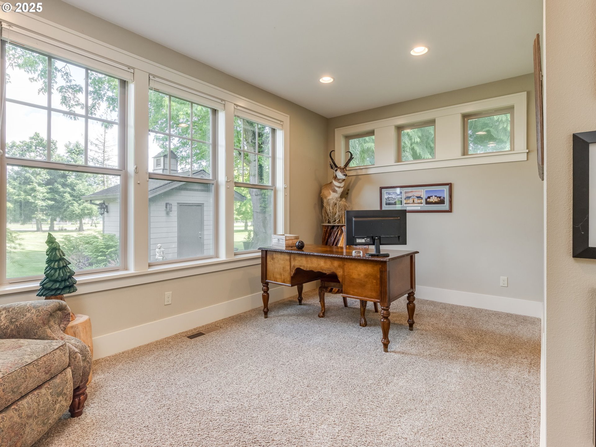 20321 Olmstead Road Northeast Aurora, OR 97002 - Photo 11 of 45 a living room with furniture and a window