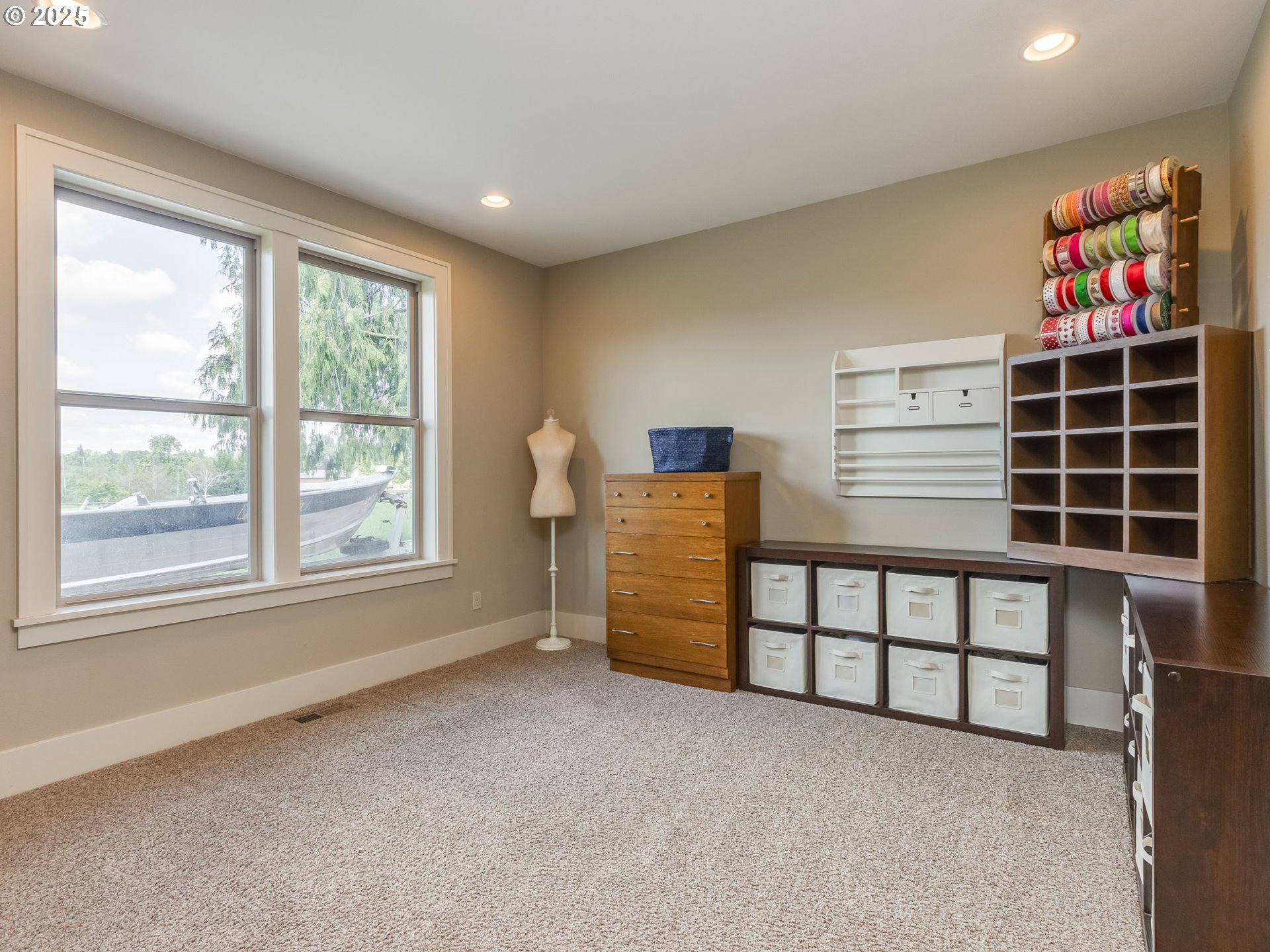 20321 Olmstead Road Northeast Aurora, OR 97002 - Photo 31 of 45 a view of a livingroom with furniture and window