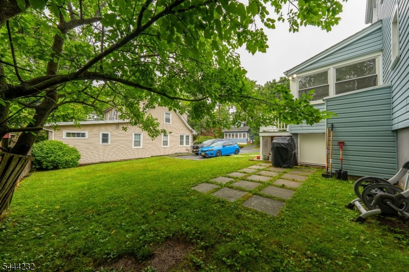 19 Robertson Road West Orange, NJ 07052 - Photo 30 of 39