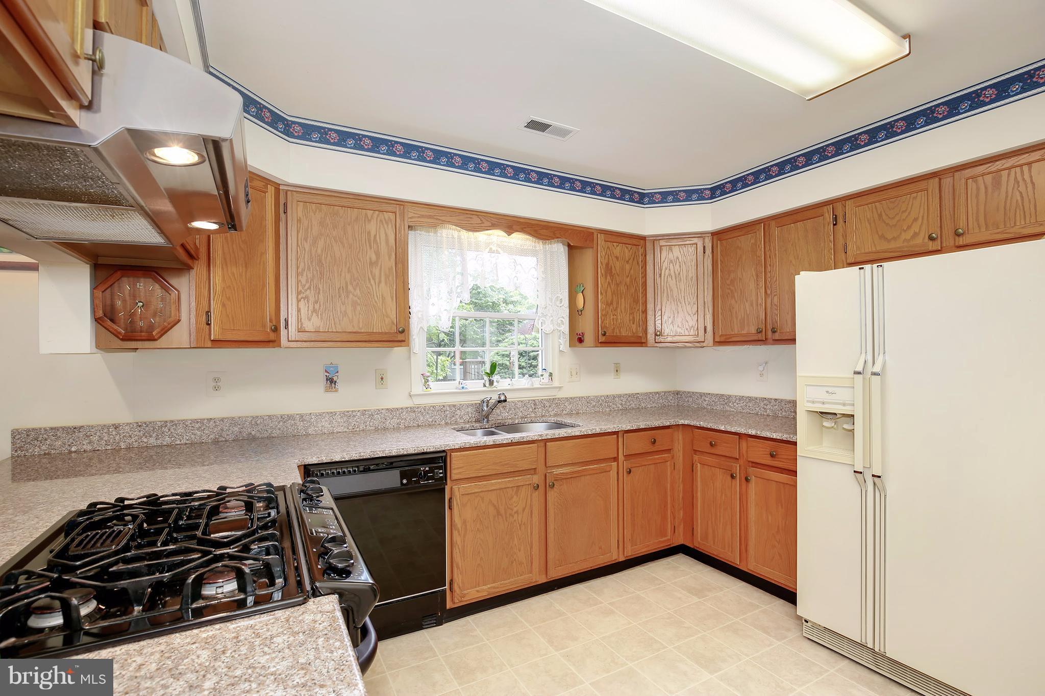 2507 Bollard Road Annapolis, MD 21401 - Photo 8 of 30 Kitchen