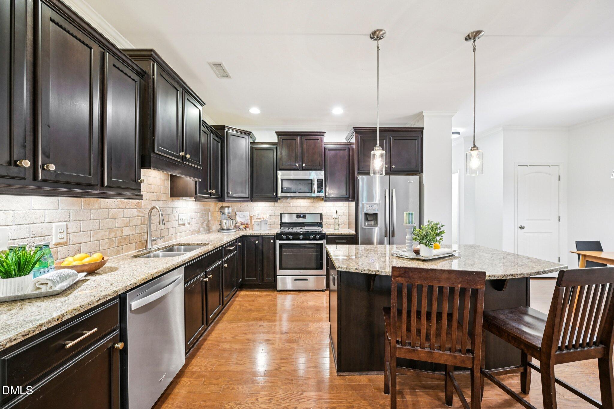 2414 Swans Rest Way Raleigh, NC 27606 - Photo 11 of 42 15-web-or-mls-Swans Rest Way-S1504-015