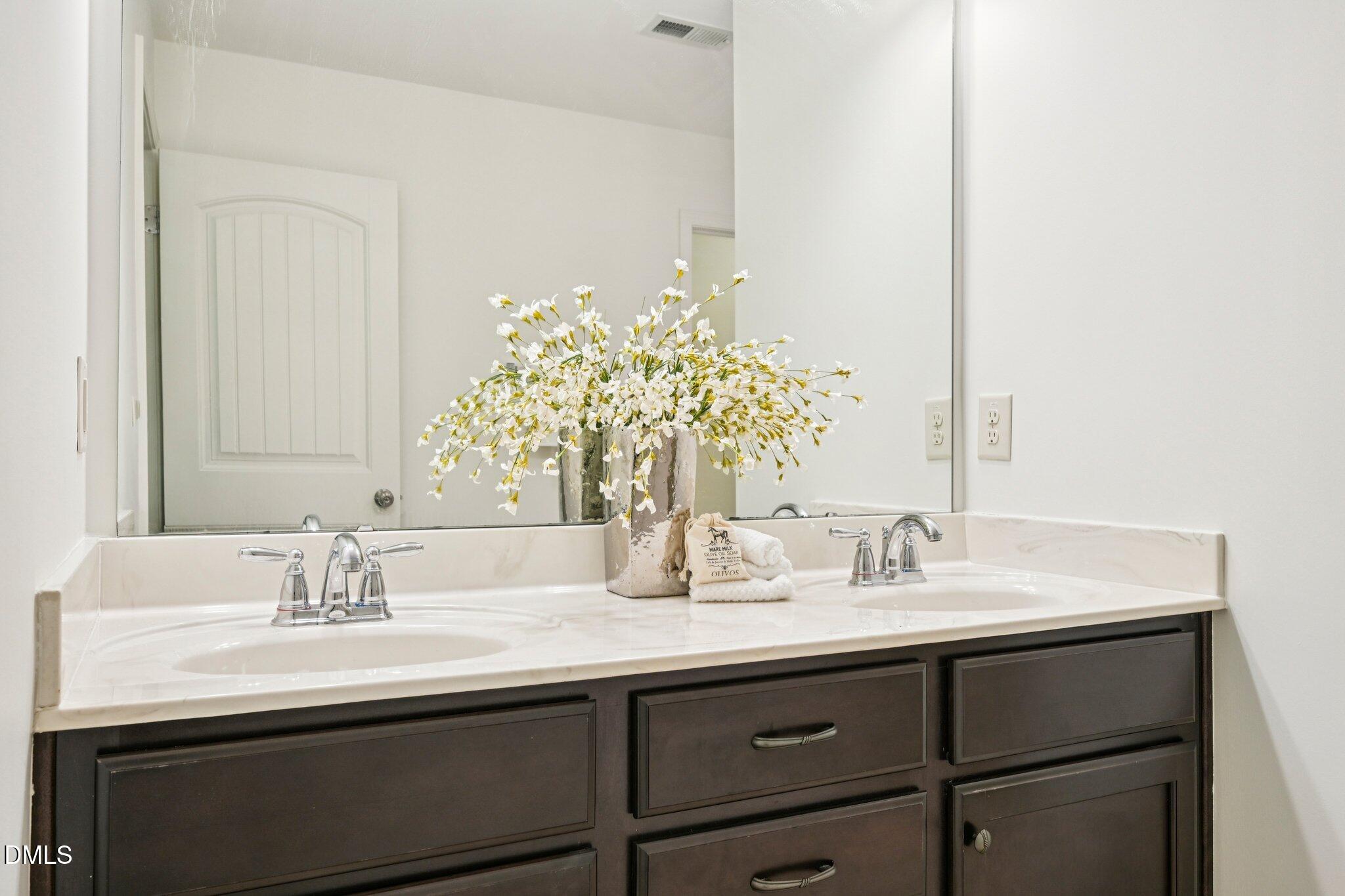 2414 Swans Rest Way Raleigh, NC 27606 - Photo 19 of 42 27-web-or-mls-Swans Rest Way-S1504-027