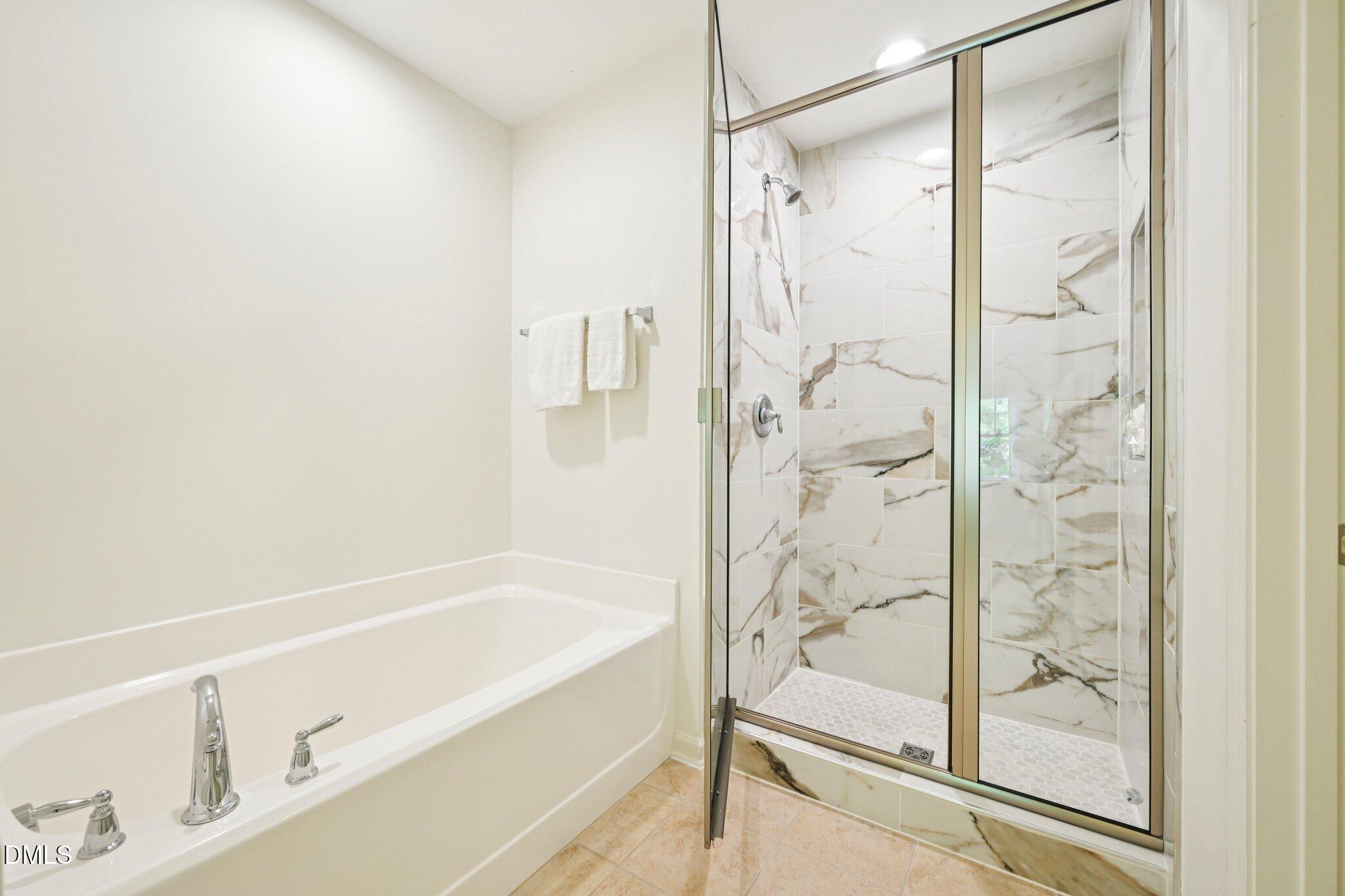 2414 Swans Rest Way Raleigh, NC 27606 - Photo 22 of 42 30-web-or-mls-Swans Rest Way-S1504-030