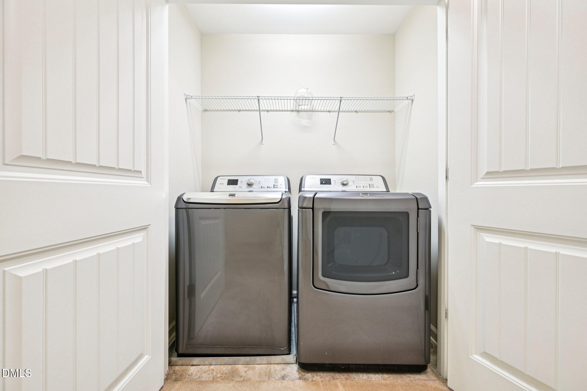 2414 Swans Rest Way Raleigh, NC 27606 - Photo 23 of 42 31-web-or-mls-Swans Rest Way-S1504-031