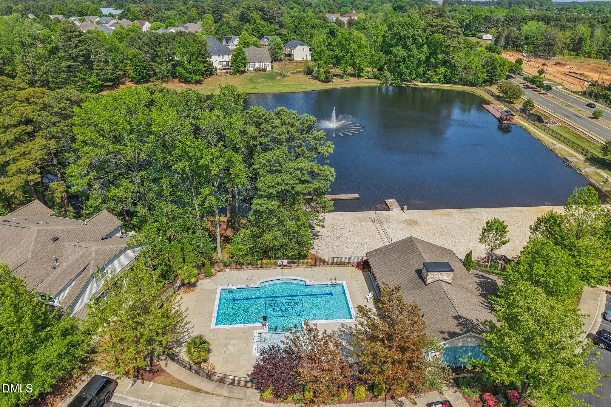 2414 Swans Rest Way Raleigh, NC 27606 - Photo 3 of 42 61-web-or-mls-Swans Rest Way-1504-906