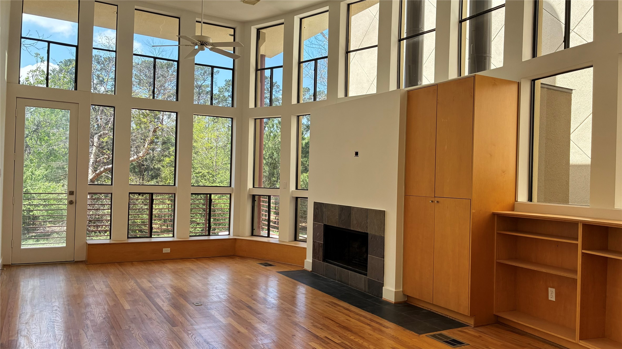 6320 Haskell Street, Unit A Houston, TX 77007 - Photo 7 of 49