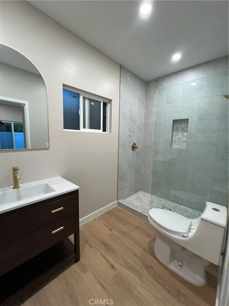 10904 Darby Avenue Porter Ranch, CA 91326 - Photo 7 of 12 BATHROOM #2
