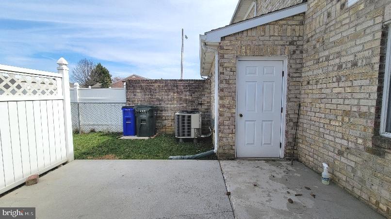 337 East Ridge Drive Hagerstown, MD 21740 - Photo 13 of 17 a view of a brick house with a street