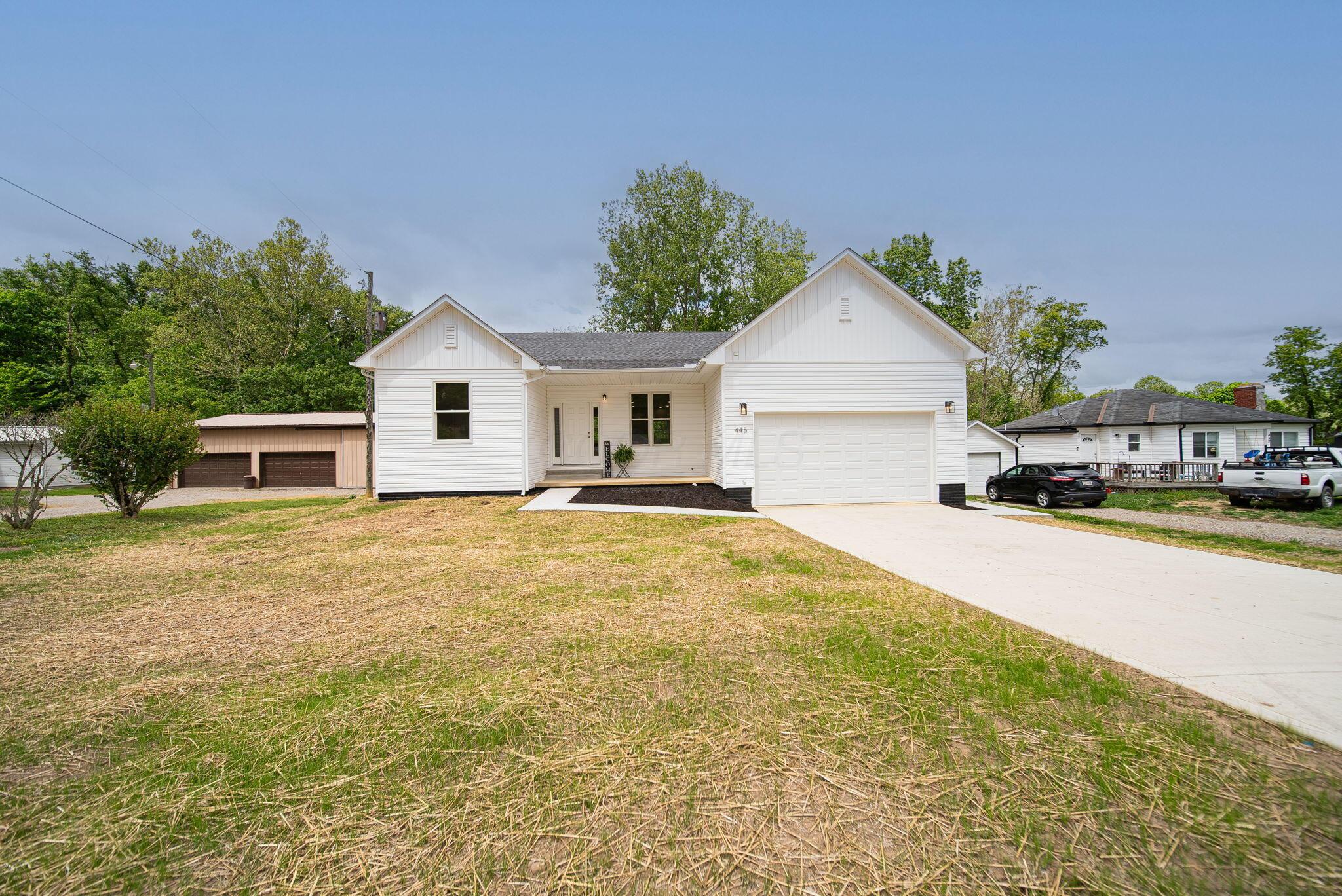 445 Linnville Road Southeast Heath, OH 43056 - Photo 3 of 93