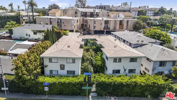 $2,000,000 | 10594 National Boulevard, Los Angeles, CA 90034