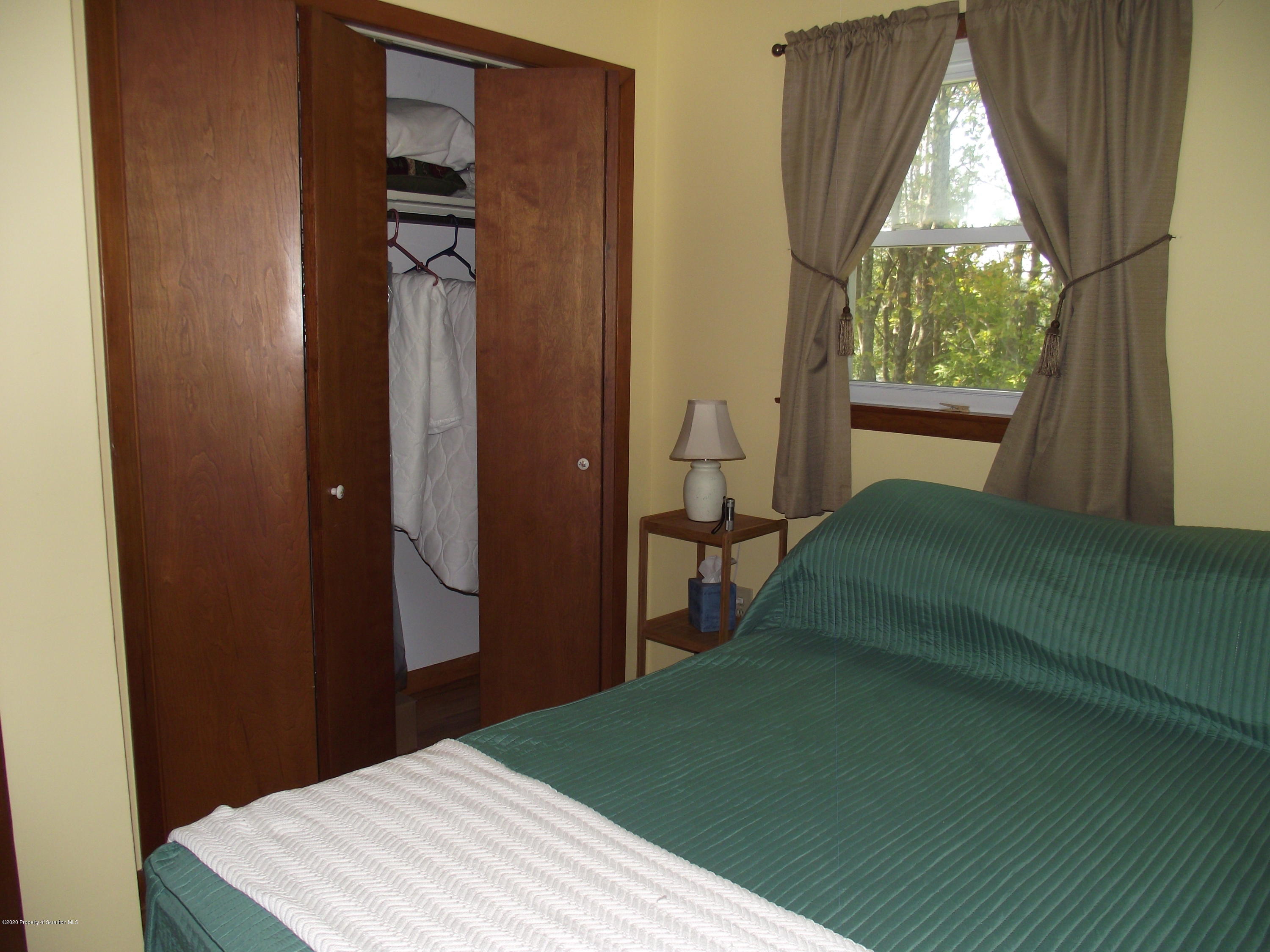 1639 Falls Road Clarks Summit, PA 18411 - Photo 14 of 23 Gallery Image 14