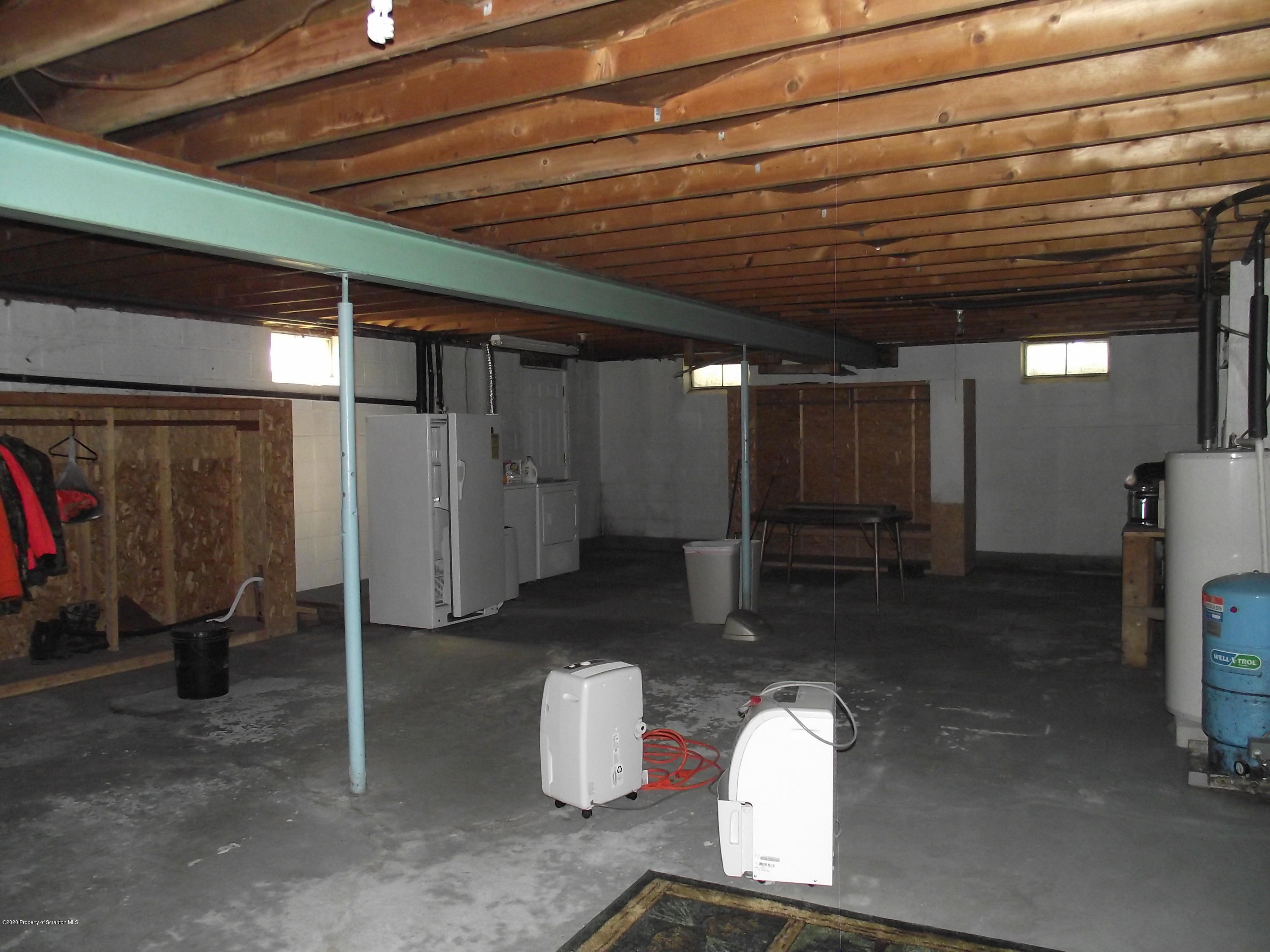 1639 Falls Road Clarks Summit, PA 18411 - Photo 18 of 23 Gallery Image 18