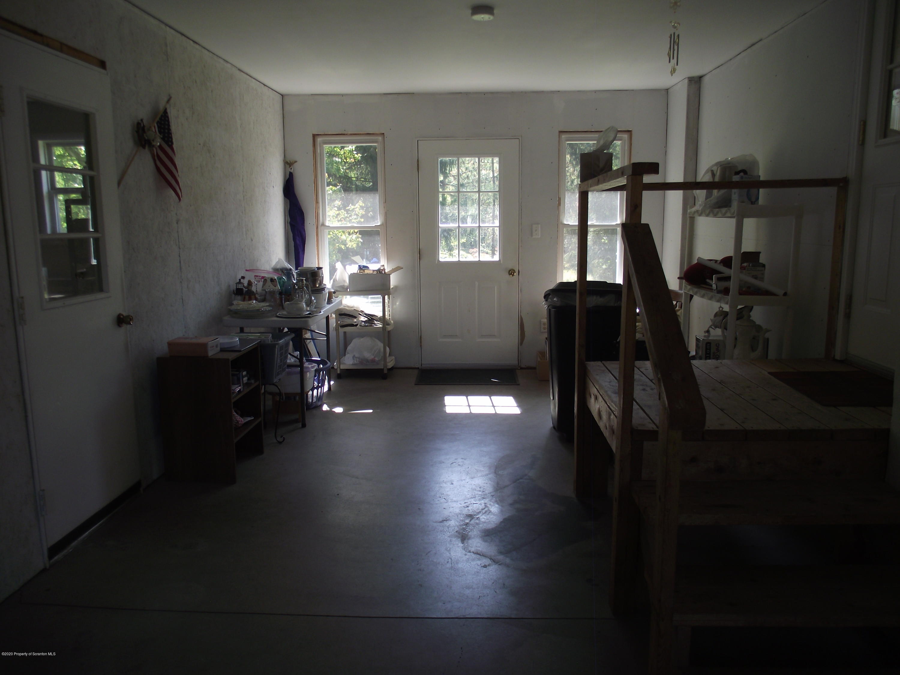 1639 Falls Road Clarks Summit, PA 18411 - Photo 19 of 23 Gallery Image 19