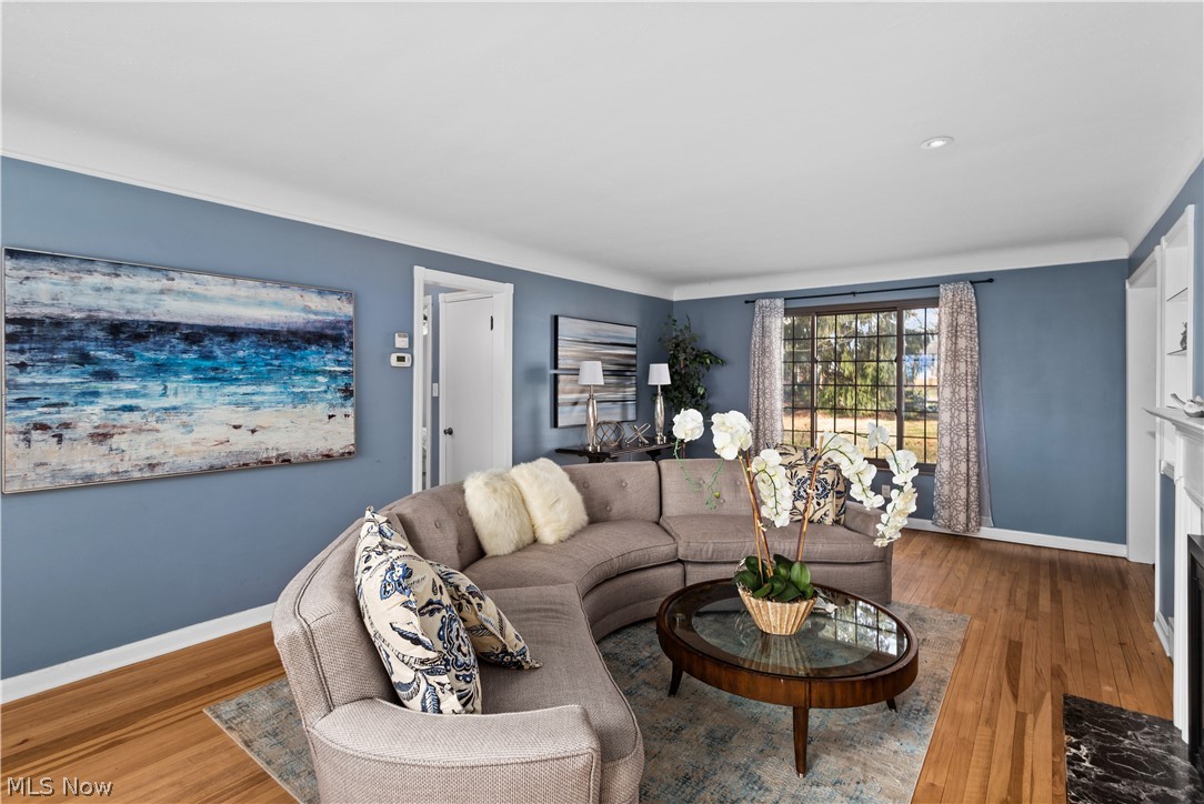 20935 Mastick Road Cleveland, OH 44126 - Photo 3 of 35 Gallery Image 3