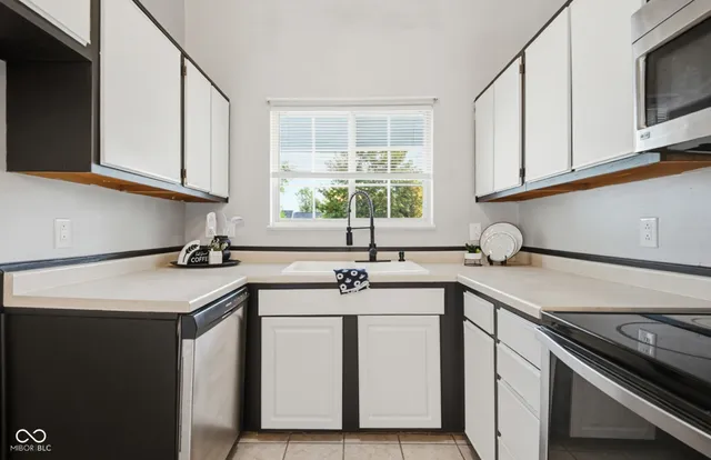 $229,000 | 8312 Devonshire Road, Columbus, IN 47201