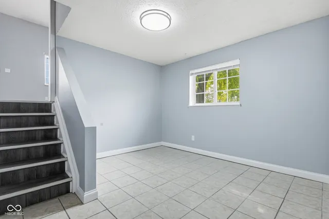 $229,000 | 8312 Devonshire Road, Columbus, IN 47201