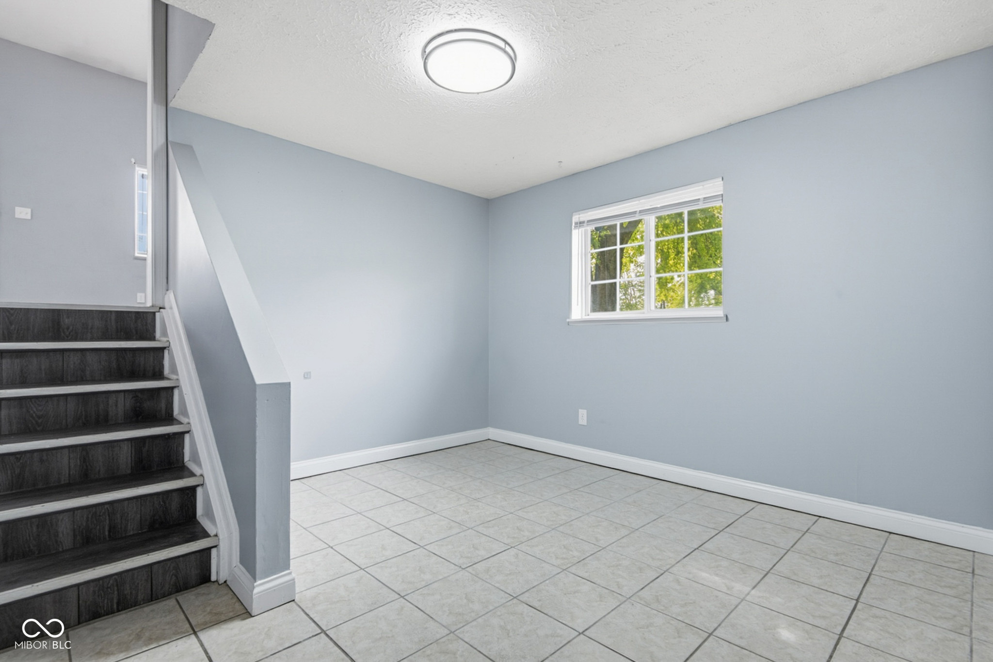 8312 Devonshire Road Columbus, IN 47201 - Photo 24 of 38