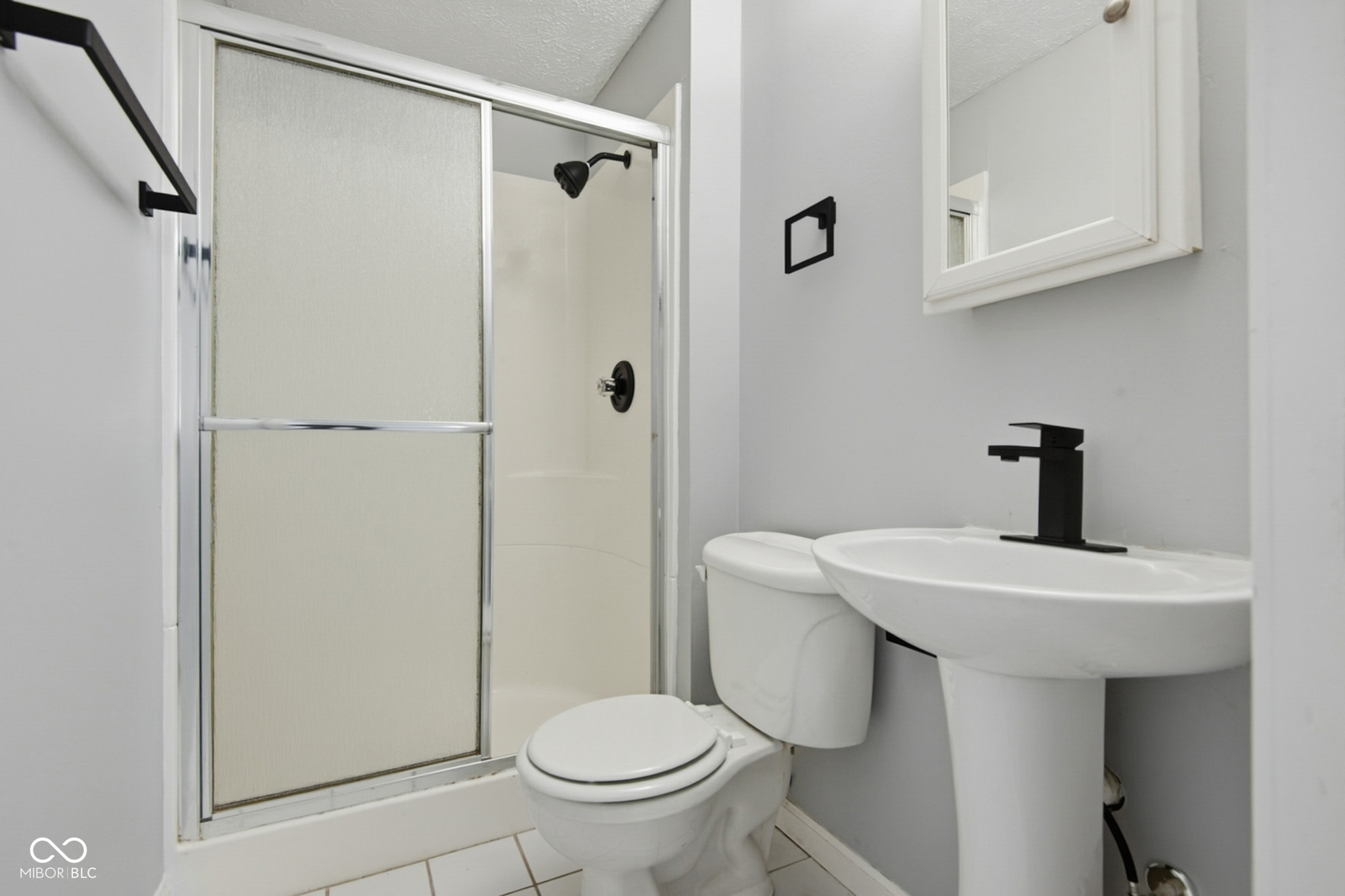 8312 Devonshire Road Columbus, IN 47201 - Photo 28 of 38