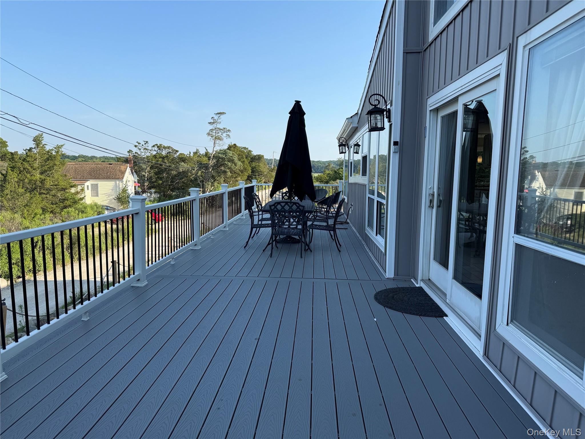 588 Long Beach Road Nissequogue, NY 11780 - Photo 7 of 35