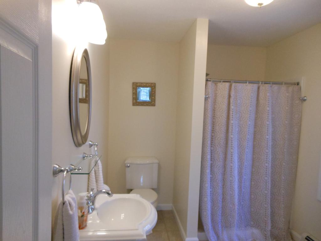 38 Oak Hill Road Concord, NH 03301 - Photo 25 of 36
