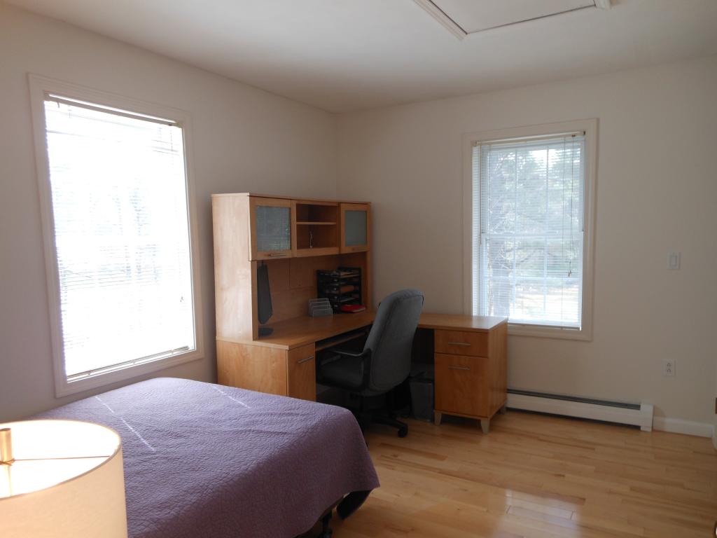 38 Oak Hill Road Concord, NH 03301 - Photo 28 of 36