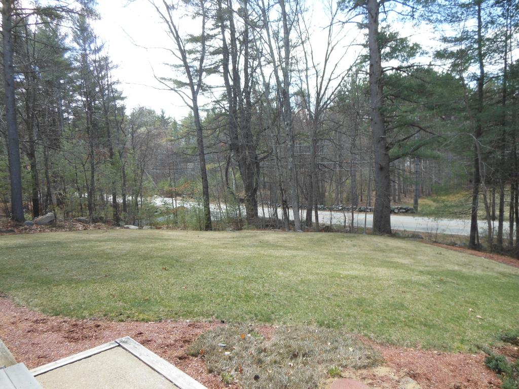 38 Oak Hill Road Concord, NH 03301 - Photo 34 of 36
