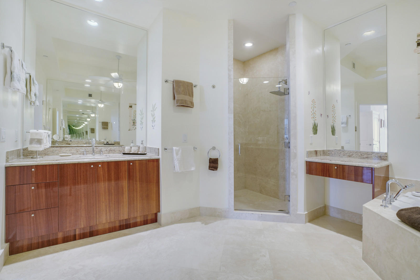 2700 North Ocean Drive, Unit PH3B Singer Island, FL 33404 - Photo 15 of 30 15_Image_15_of_52_mls