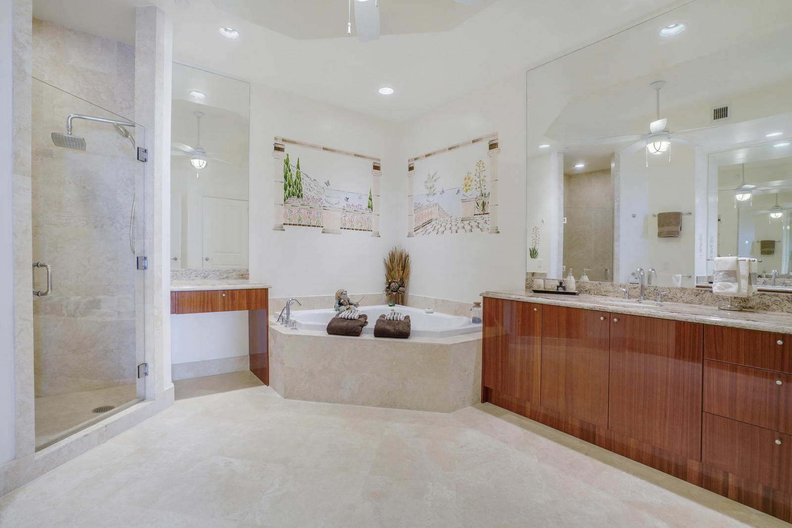 2700 North Ocean Drive, Unit PH3B Singer Island, FL 33404 - Photo 16 of 30 16_Image_16_of_52_mls