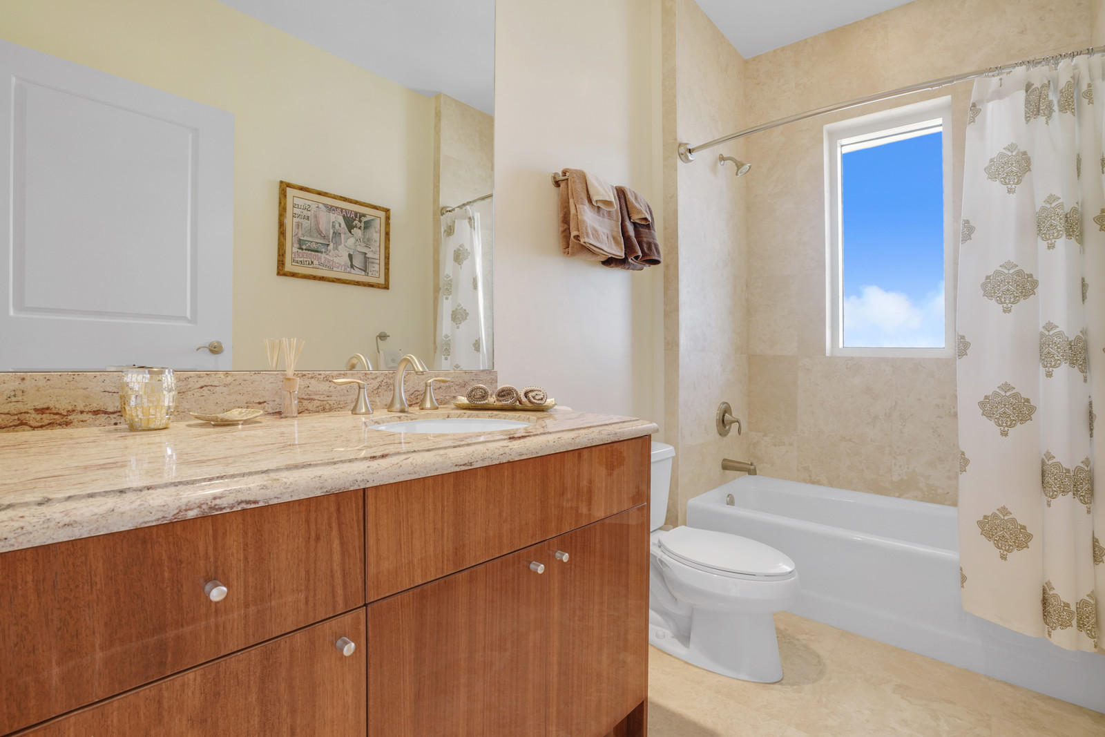 2700 North Ocean Drive, Unit PH3B Singer Island, FL 33404 - Photo 20 of 30 20_Image_20_of_52_mls