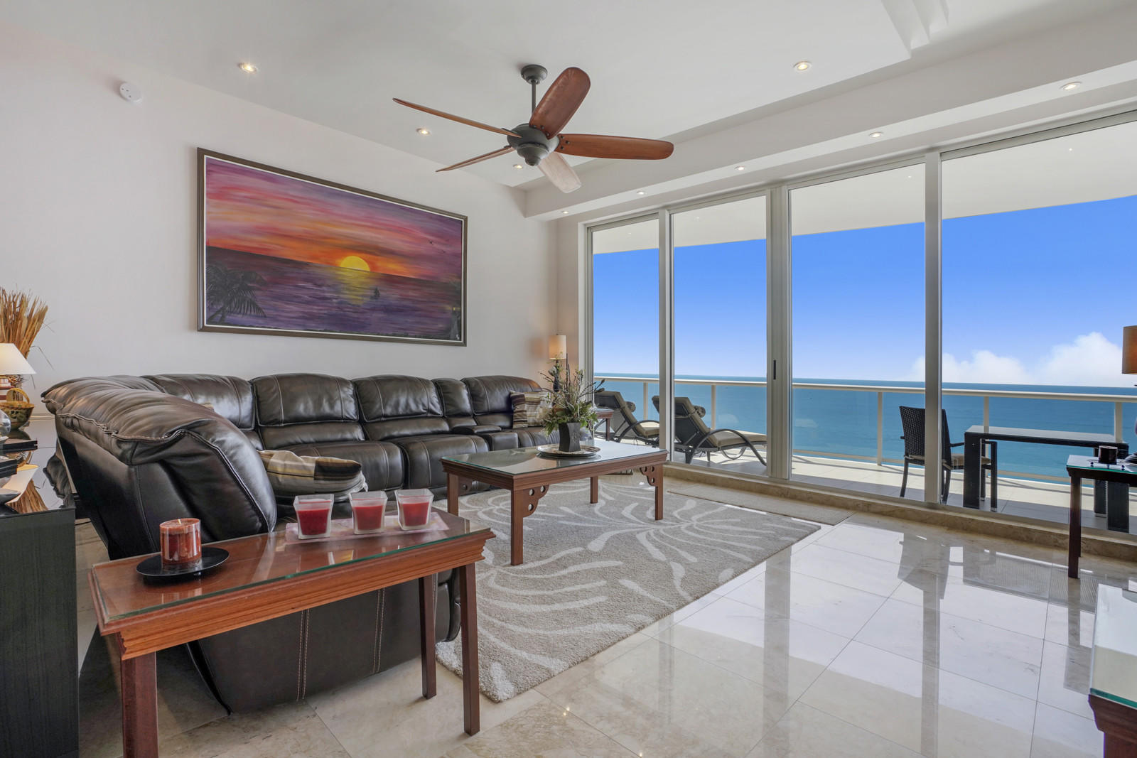 2700 North Ocean Drive, Unit PH3B Singer Island, FL 33404 - Photo 5 of 30 05_Image_5_of_52_mls