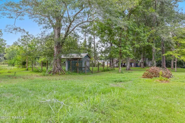 $119,000 | 141 Spanish Moss Lane, Jennings, LA 70546