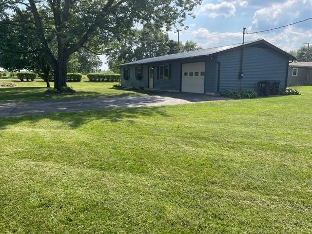 565 South Indiana Street Waterloo, IN 46793 - Photo 14 of 20 Gallery Image 14